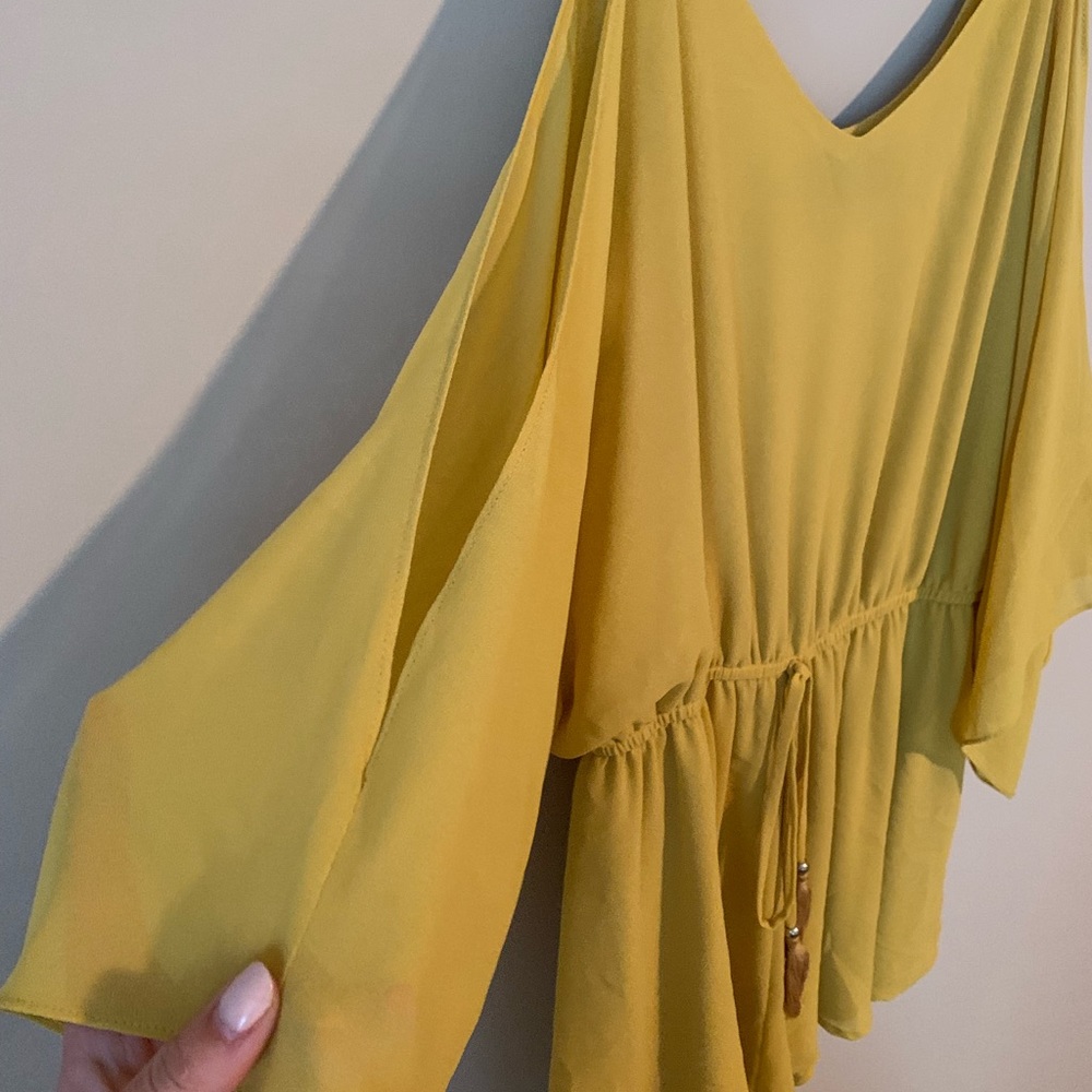 yellow romper - Picture 3 of 3